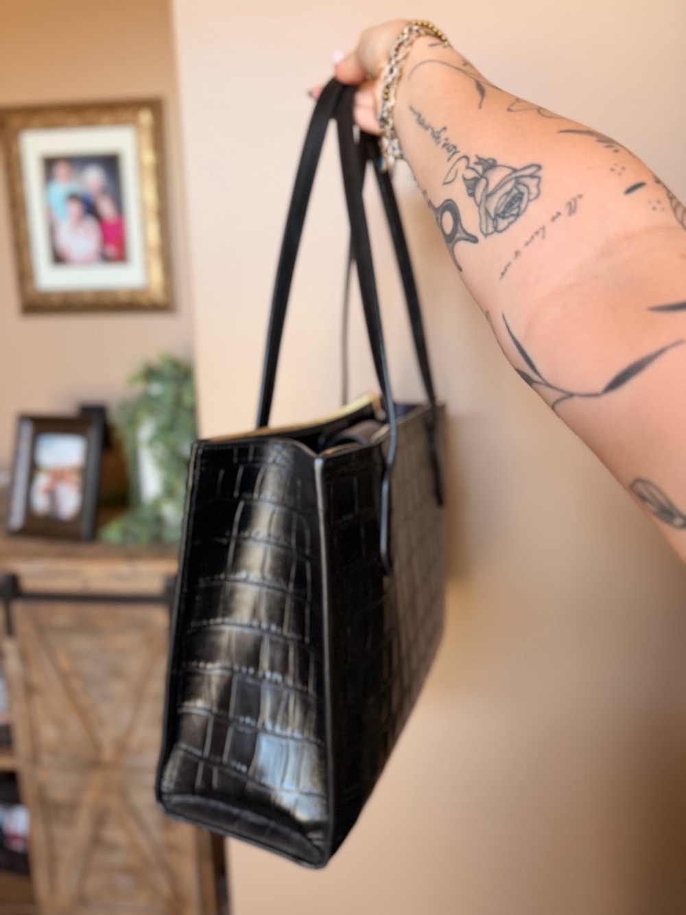 Coach Nina Carryall - Picture 2 of 5